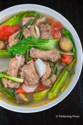  Sinigang na Baboy! Kuumalla ja happamalla maulla täynnä oleva Filipinojen sianlihakeitto